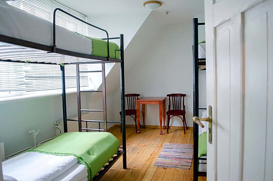 Red Nose Hostel with Self-Check In