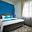 Manoir Des Arts Hotel