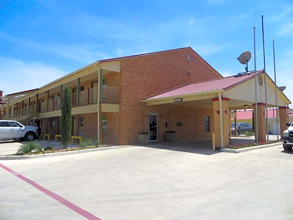 Super 8 by Wyndham Pleasanton