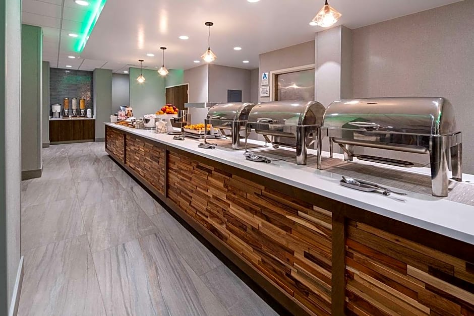 Hilton Garden Inn Los Angeles Airport
