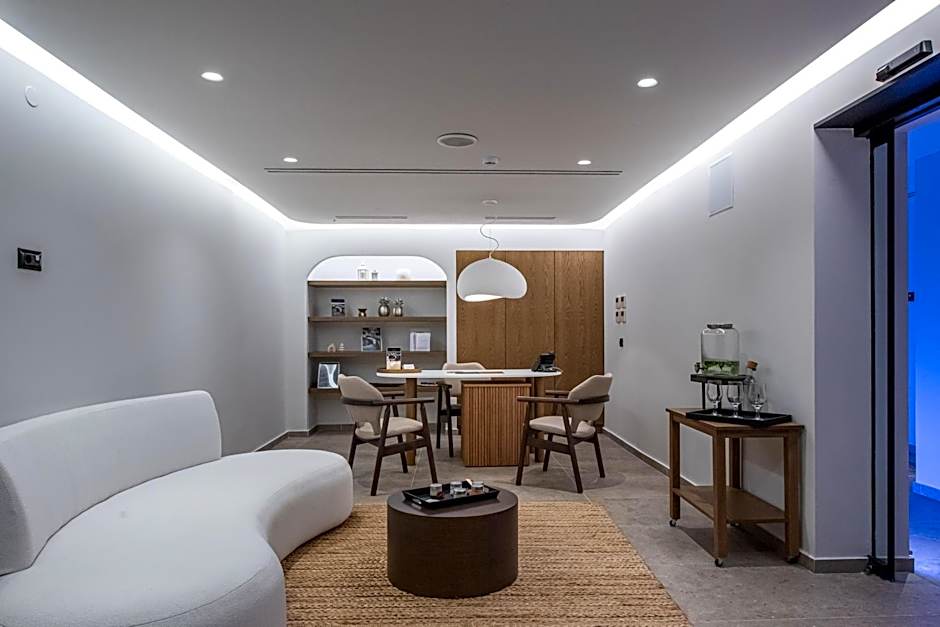 Noble Hotel & Suites - Adults Only