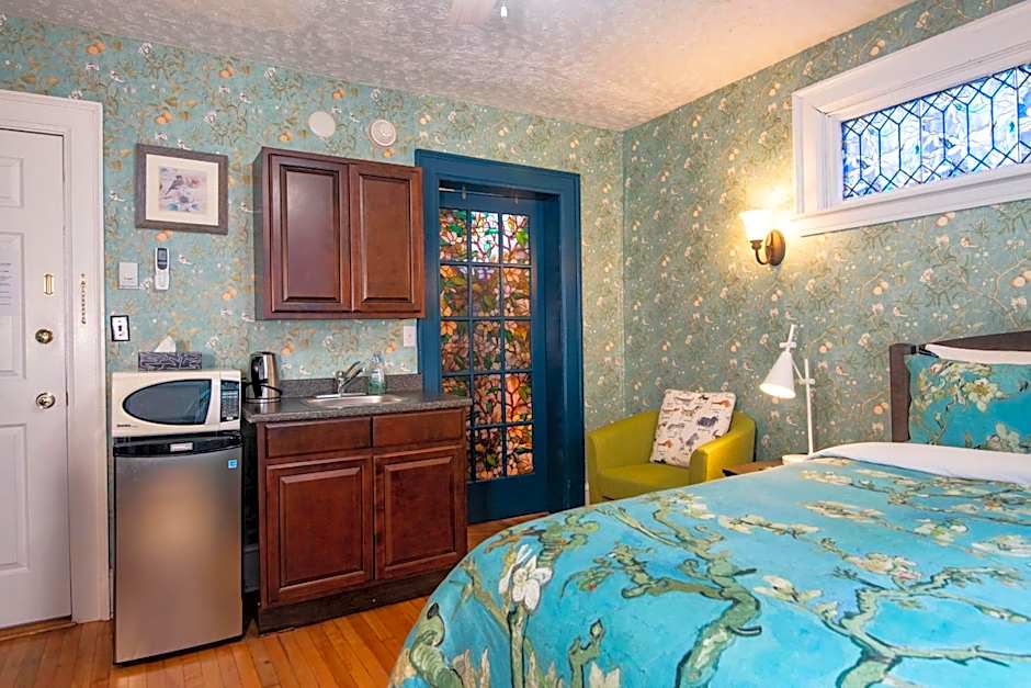 Prince Street Suites