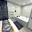 Room & Jacuzzi - Stade de France