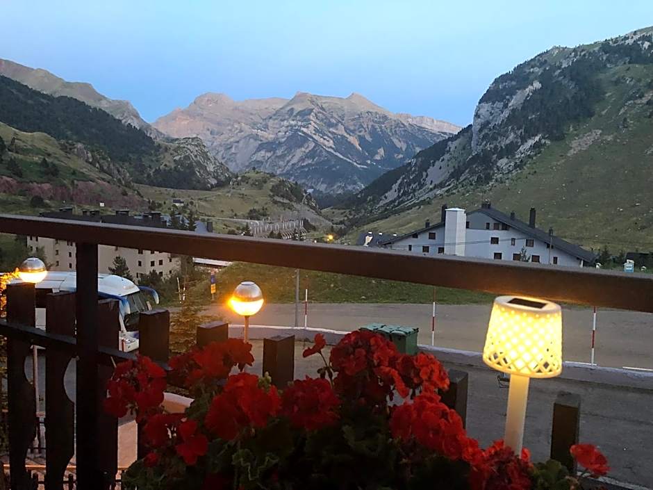 Hotel Edelweiss Candanchú