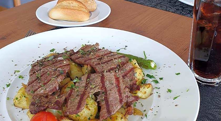 Ramada by Wyndham Izmir Aliaga