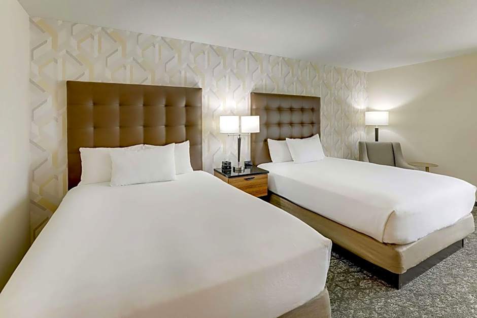 Drury Inn & Suites Birmingham Lakeshore Drive