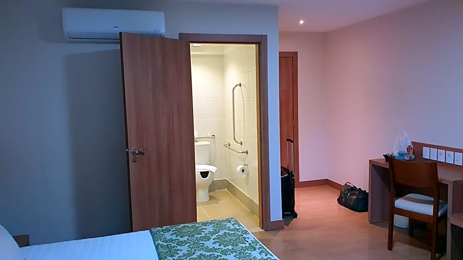 Vista Azul Flat Service