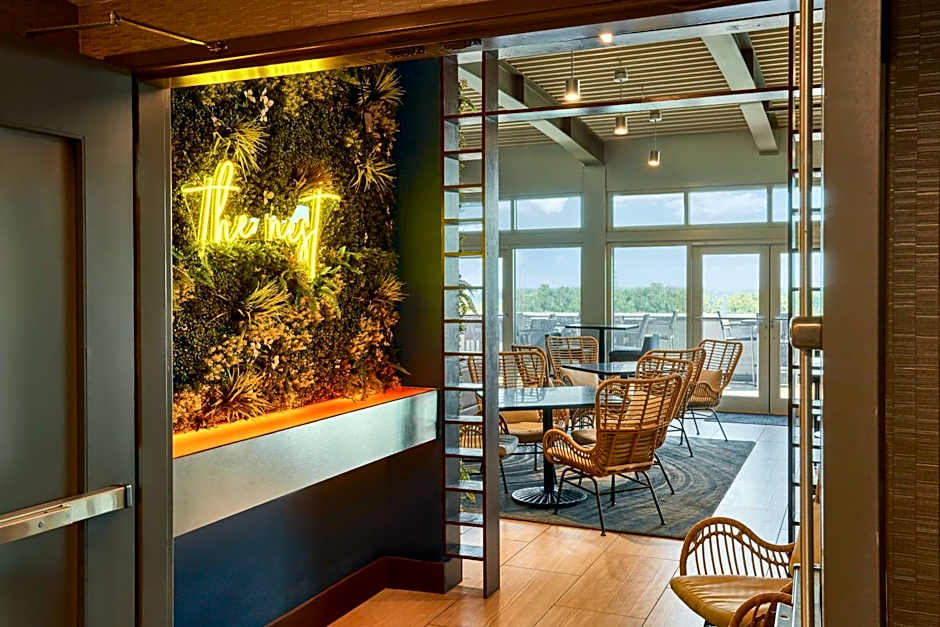 The Cotton Sail Hotel Savannah - Tapestry Collection by Hilton