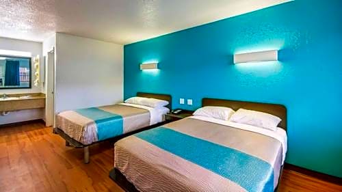 Motel 6 Houston, TX FM 1960 Bammel