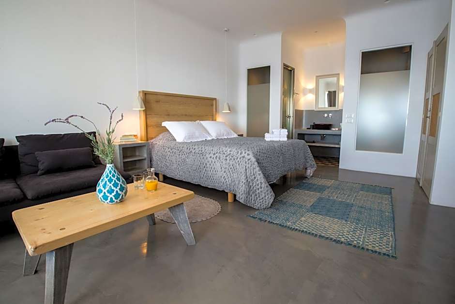 Afroessa Hotel by Caldera Houses