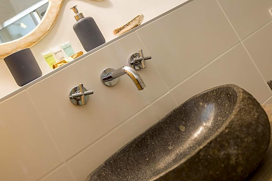 Silver Moon Bed & Breakfast