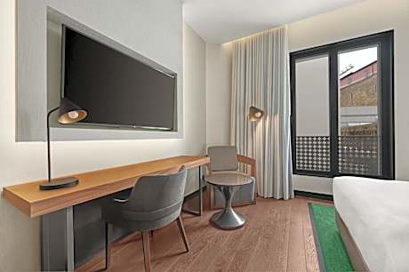 King Deluxe Room With Terrace