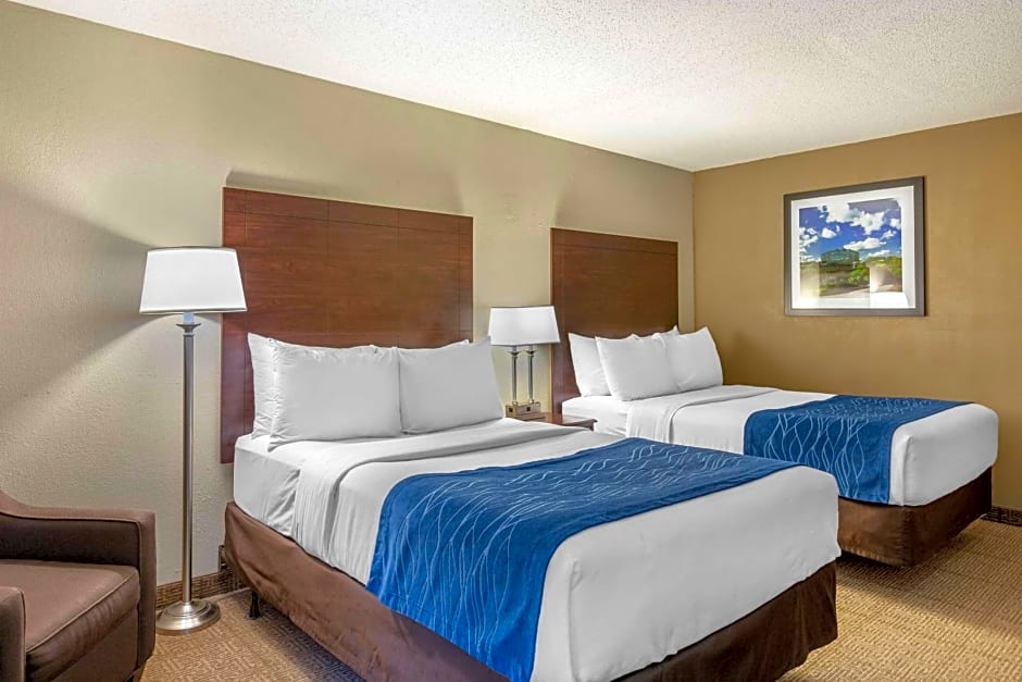 Comfort Inn Grand Rapids Airport