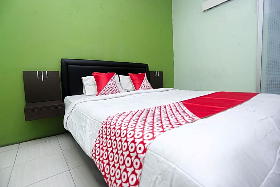 OYO 2524 Royal Borneo Guesthouse