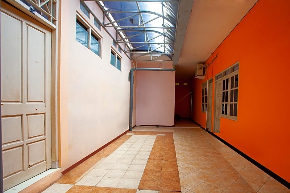 SPOT ON 2697 Homy House