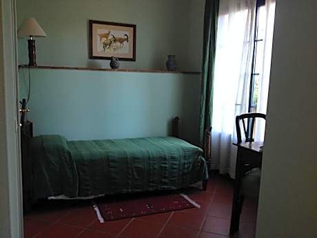 Triple Room with Garden View