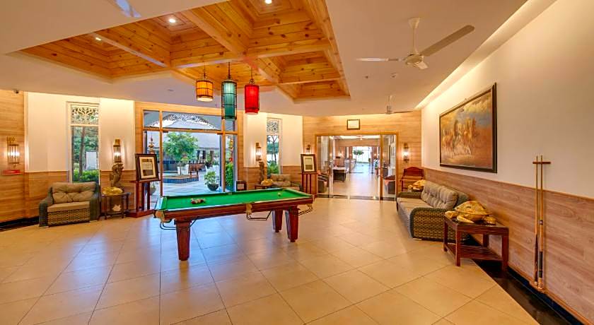 Mayfair Waves Resort