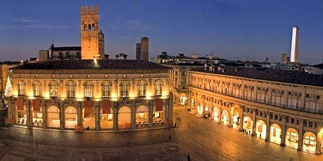 Bologna Center Town