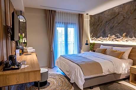 Polyzos Luxury Suites Meteora #2 - Adults Friendly