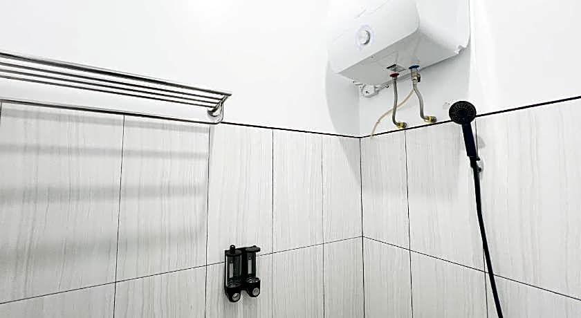 RedDoorz Syariah near Alun Alun Wonosobo 4