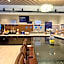 Holiday Inn Express Hotel & Suites Chicago-Libertyville By IHG