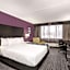 La Quinta Inn & Suites by Wyndham Plantation At Southwest 6th Street