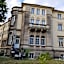 Hotel-Villa Lalee