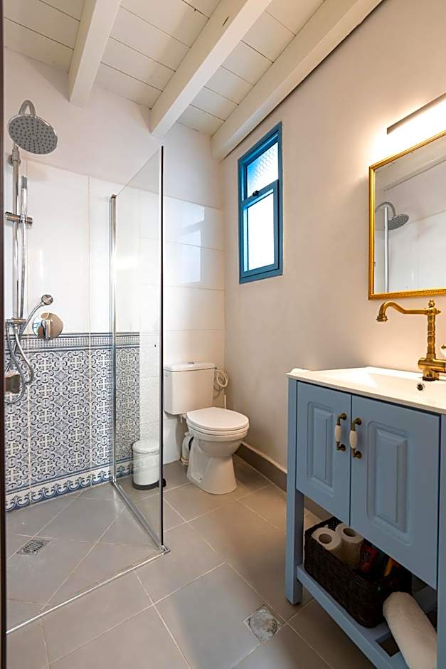 Arabesque Arts & Residency