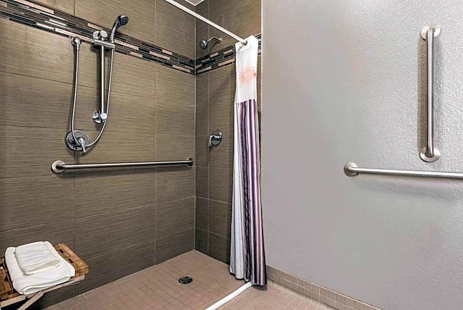 La Quinta Inn & Suites by Wyndham Lake Mary