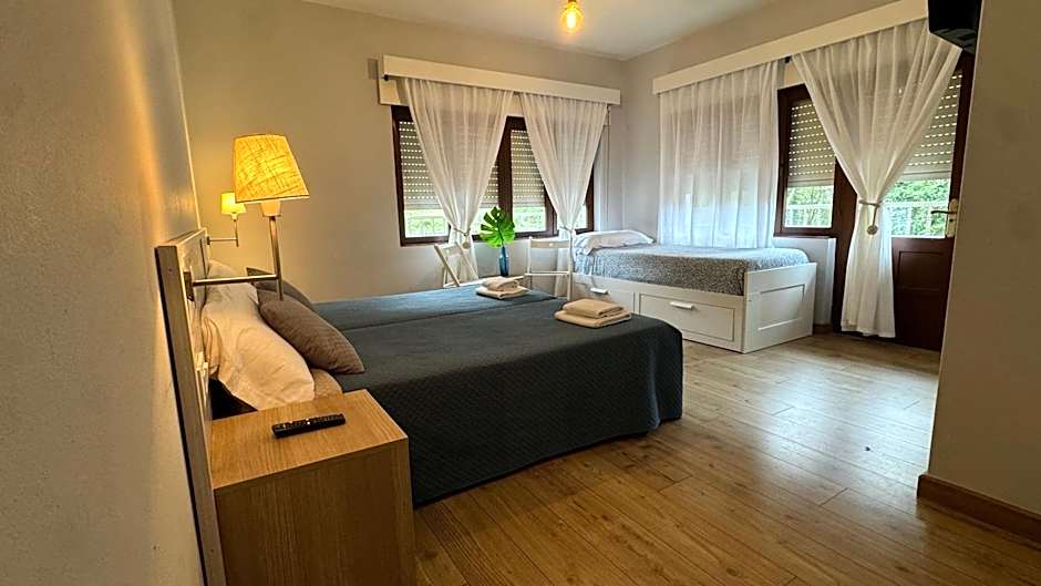 Hostal Barco da Vella