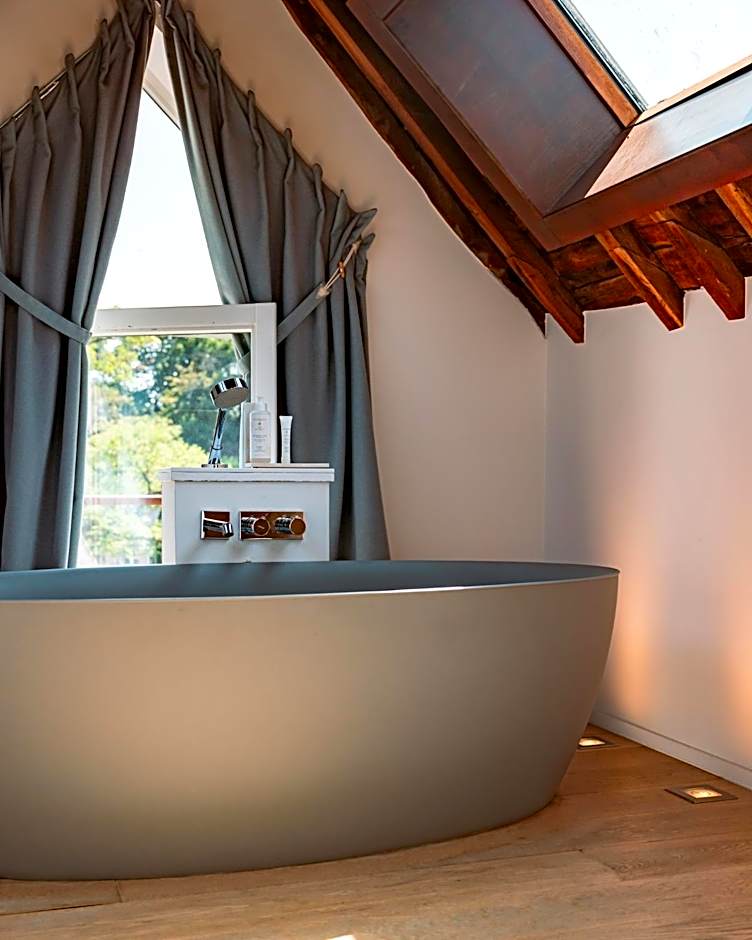 Ne5t Hotel & Spa
