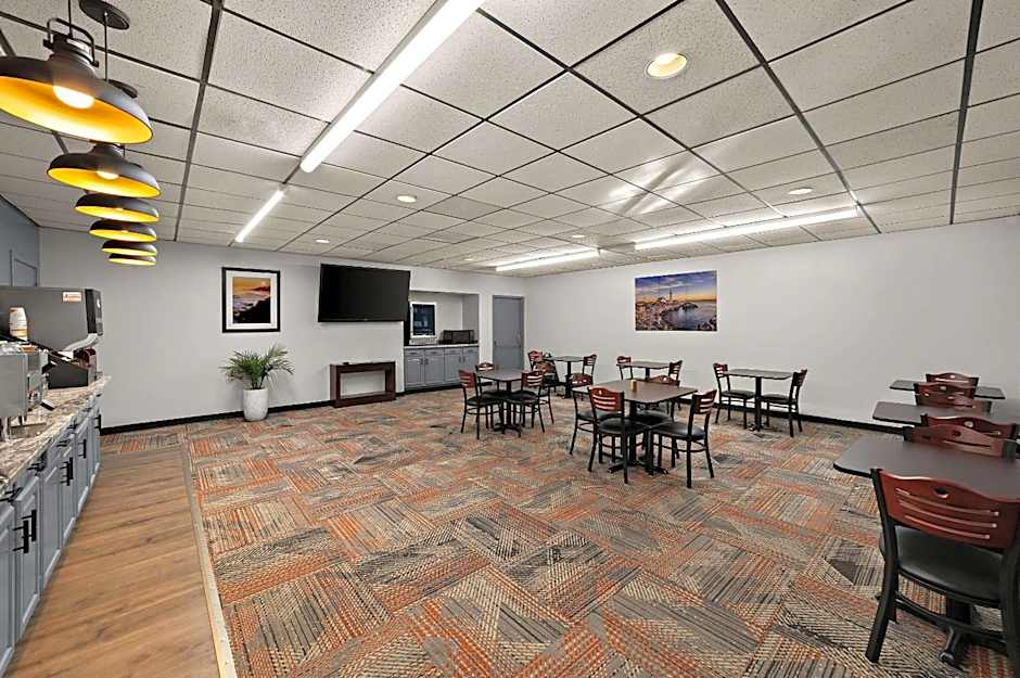 Quality Inn & Suites Caribou