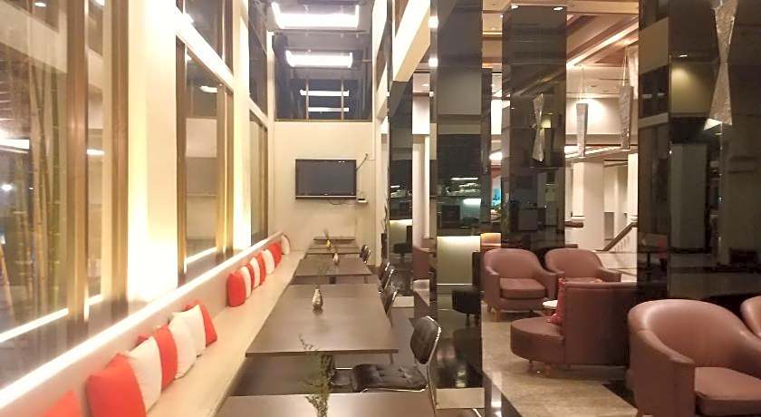 Songphanburi Hotel