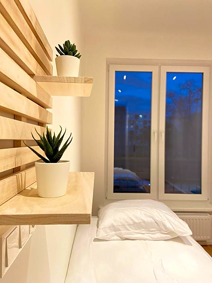 Lion`s Rooms n Apartments