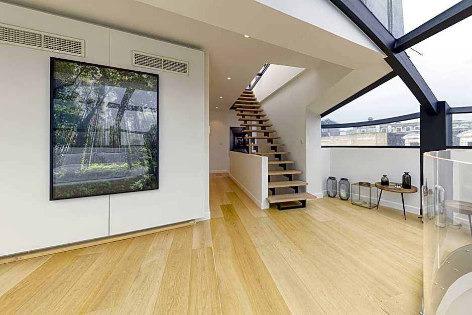 Triplex penthouse in the city center