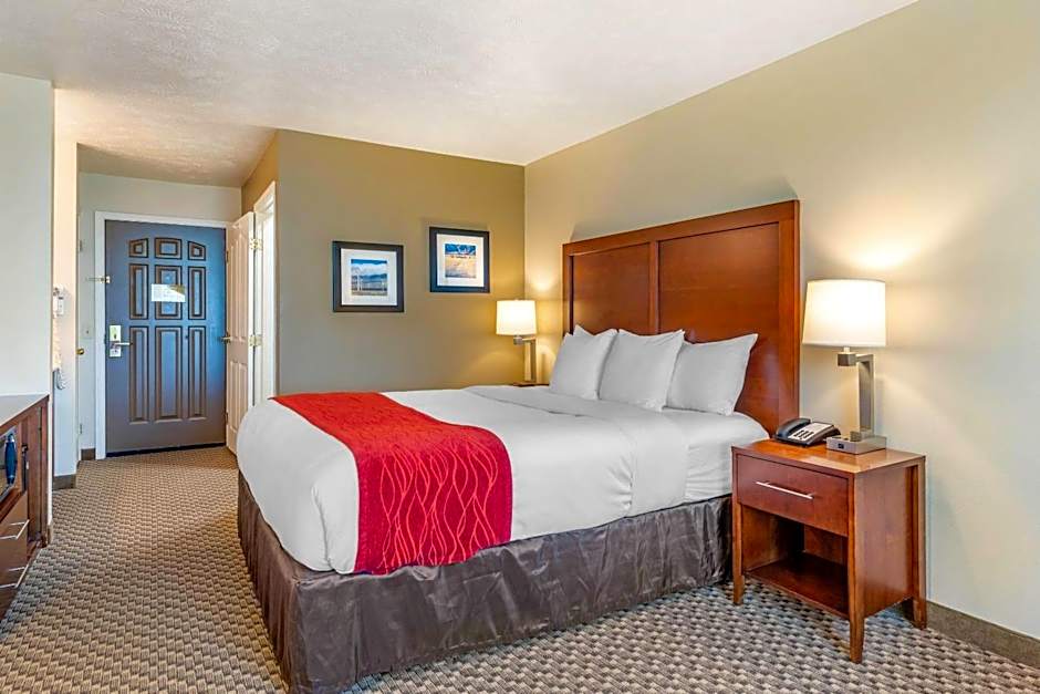 Comfort Inn & Suites Lancaster Antelope Valley