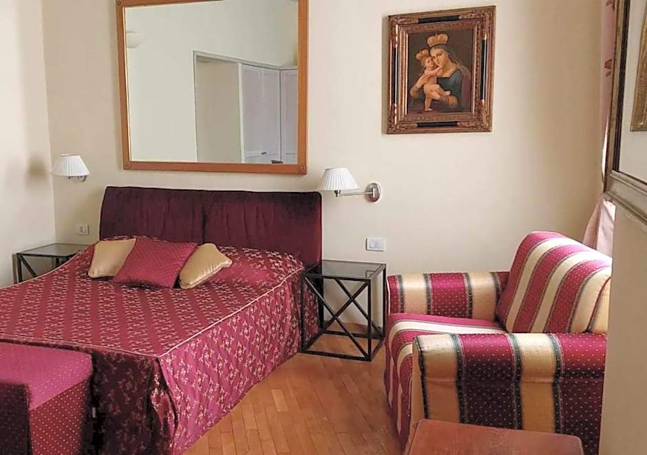 Tornabuoni La Petite Suite