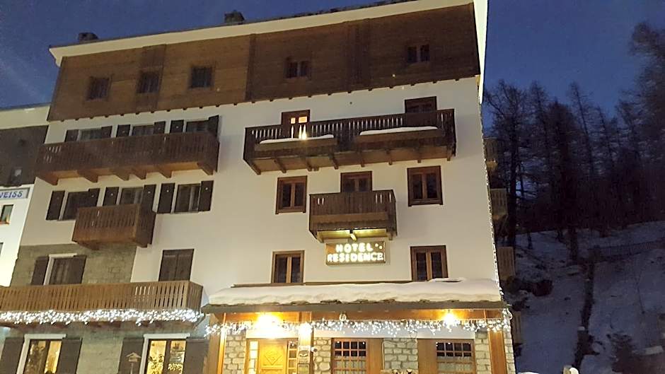 Photo 1 of 50 of Residence Castelli
