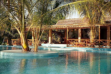 King Balcony Garden View