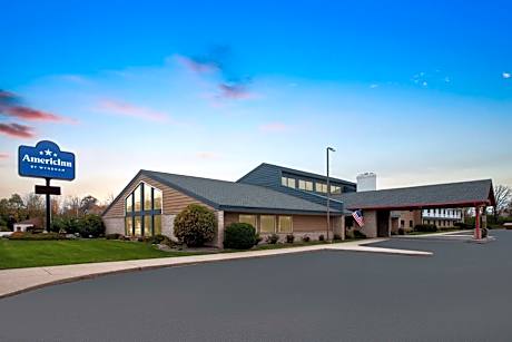 AmericInn by Wyndham Green Bay West