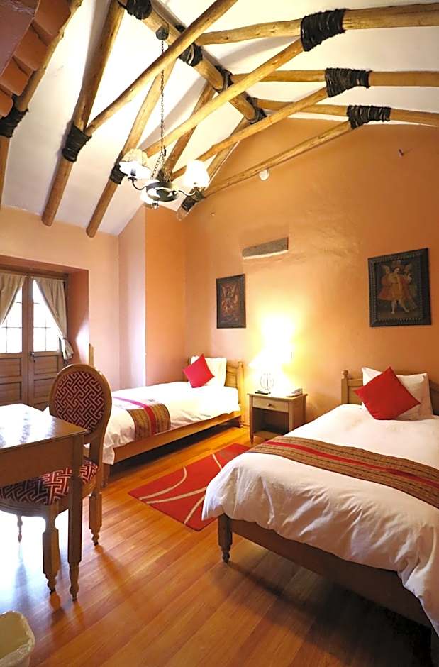 Hotel & Mirador Los Apus