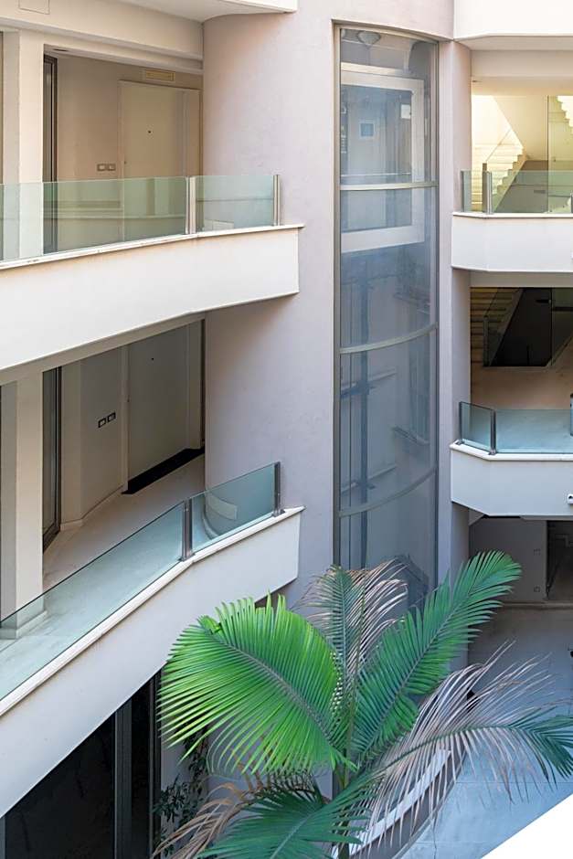 Home 15 Residence Hotel