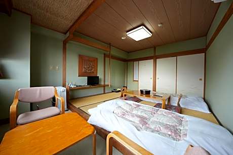 Japanese-Style Room