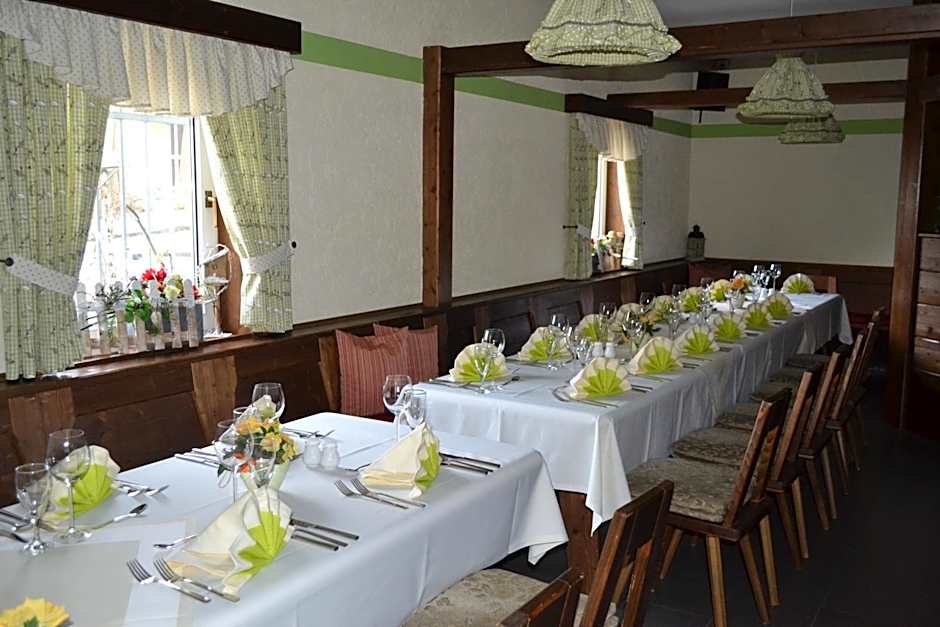 Hotel & Restaurant Zur Linde