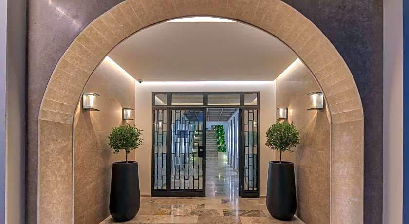 Bitzaro Boutique Hotel