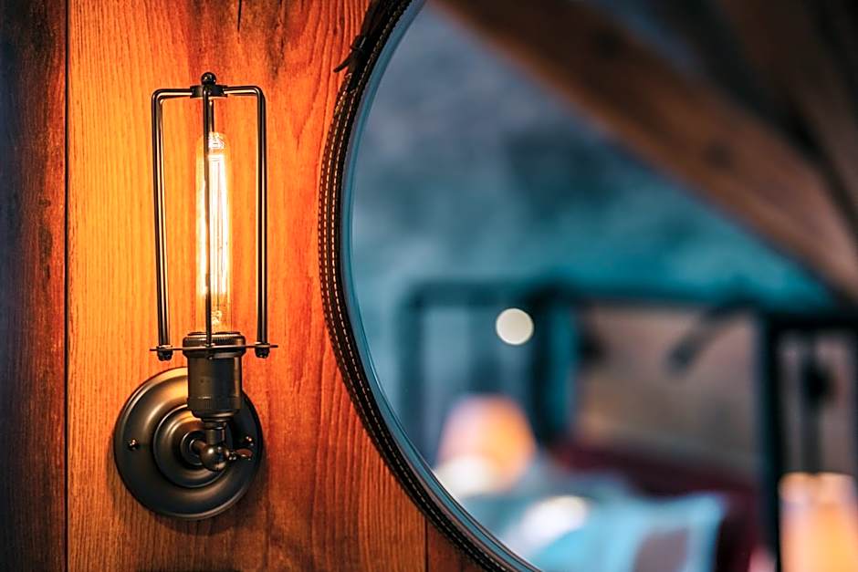 PEST-BUDA Design Hotel by Zsidai Hotels at Buda Castle