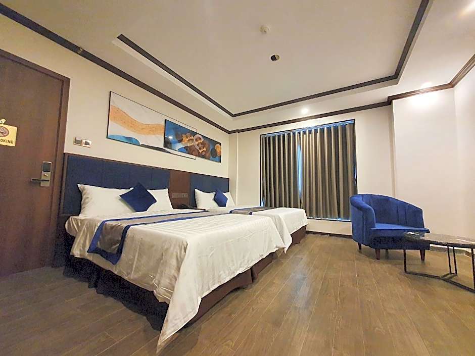 Photo 1 of 7 of Triple Room