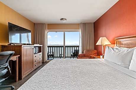 King Room with Balcony