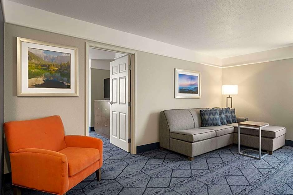La Quinta Inn & Suites by Wyndham Rapid City