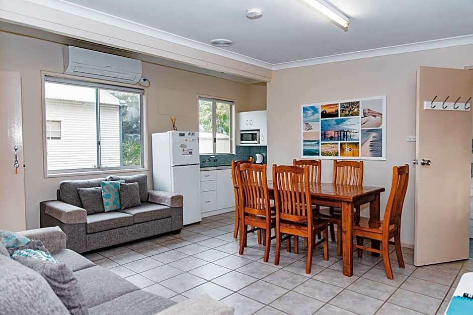 Dongara Hotel Motel